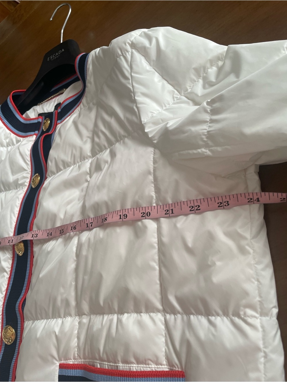Escada Quilted down Jacket with Navy and Red Trim - Picture 15 of 16